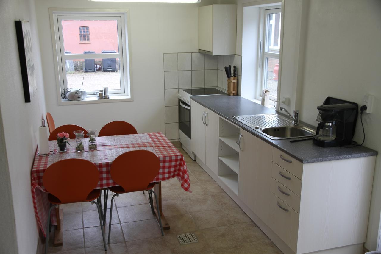 Hukaergaard Bed & Breakfast Ostbirk Екстериор снимка