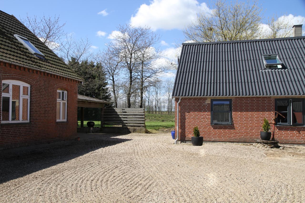 Hukaergaard Bed & Breakfast Ostbirk Екстериор снимка