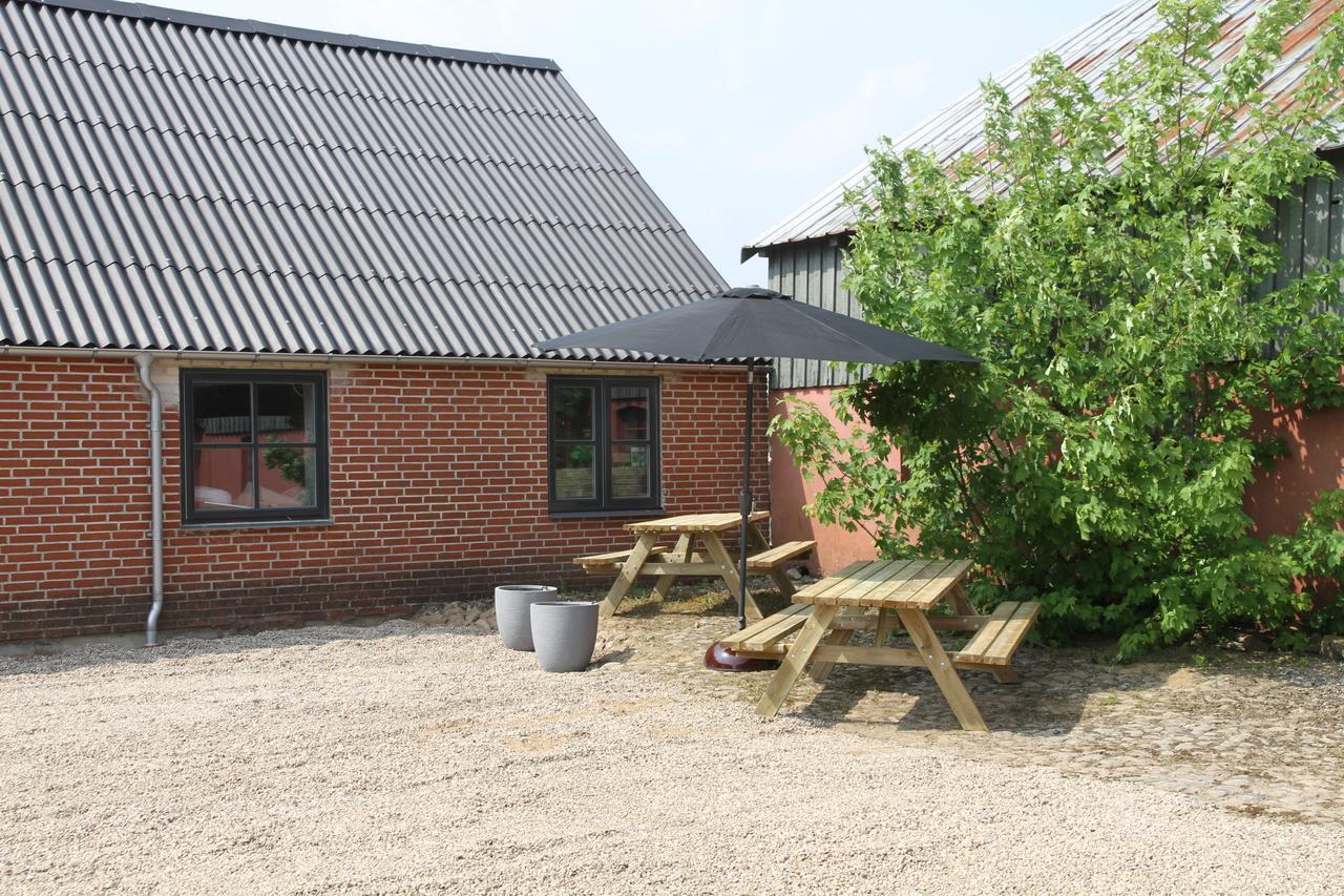 Hukaergaard Bed & Breakfast Ostbirk Екстериор снимка